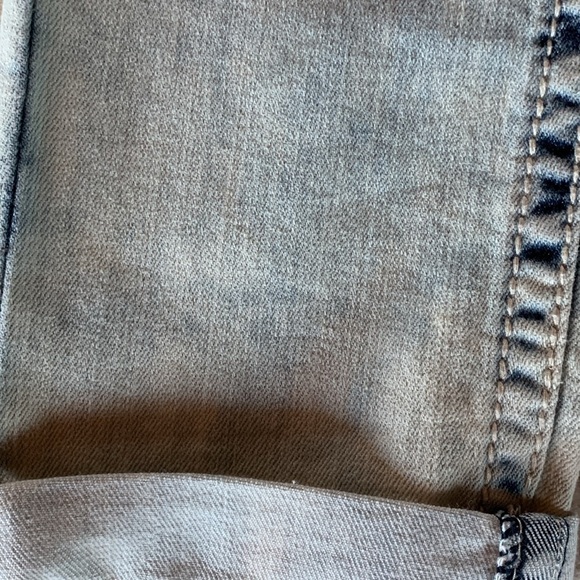 New Rue21 womens light wash distressed jeans juniors size 5/6 beachy coastal - Picture 14 of 15